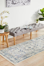 Load image into Gallery viewer, Evoke Mist White Transitional Runner Rug
