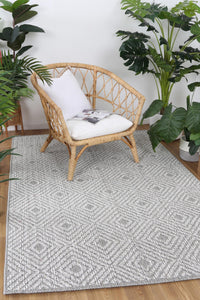 Barbados Walasi Ash Geometric Outdoor/Indoor Rug