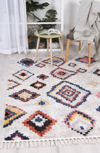 Load image into Gallery viewer, Boho Moroccan Agadir White Rug
