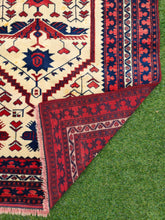 Load image into Gallery viewer, Vintage Handmade Fine wool rug - Rug Empire
