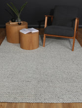 Load image into Gallery viewer, Zayna Cue Grey Wool Blend Rug

