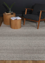 Load image into Gallery viewer, Zayna Grace Camel Wool Blend Rug
