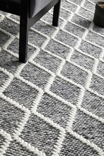 Load image into Gallery viewer, Huxley Grey Rug

