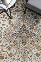 Load image into Gallery viewer, Farah 77 Silver Rug
