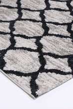 Load image into Gallery viewer, Samantha Lattice Charcoal Rug
