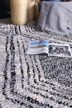 Load image into Gallery viewer, Noosa Black White Geometric Rug - Rug Empire
