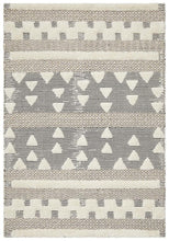 Load image into Gallery viewer, Loom Flow Ivory Rug - Rug Empire
