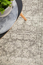 Load image into Gallery viewer, Gwyneth Stunning Transitional Silver Runner Rug - Rug Empire
