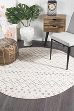 Load image into Gallery viewer, Oasis Selma White Grey Tribal Round Rug
