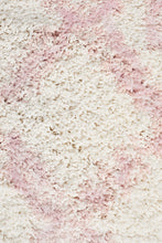 Load image into Gallery viewer, Amwaj 33 Pink Runner Rug
