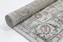Load image into Gallery viewer, Sans Souci Transitional Cream Rug - Rug Empire
