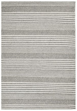 Load image into Gallery viewer, Bradie 313 Silver Rug - Rug Empire
