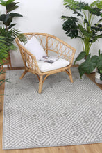 Load image into Gallery viewer, Barbados Fugui Grey Geometric Outdoor/Indoor Rug
